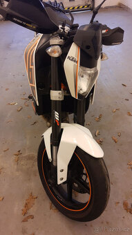 KTM 690 Duke - 3