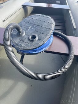 Nafukovací rybářský člun Sportex s elektropohonem - 3
