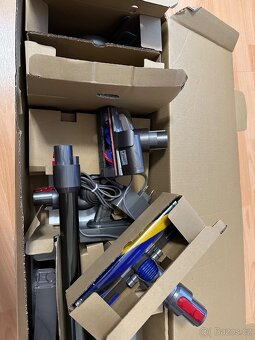 Dyson V15 kompletní příslušenství - 3