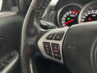 Suzuki Grand Vitara 2.4i Aut. benzín 124kw - 3