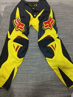 Prodám 2x použité kalhoty FOX na motocross, enduro, - 3