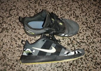 Nike varsity compete tr 2 vel 43 - 3