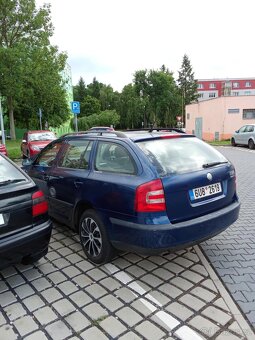 Škoda Octavia combi II 1.6 MPI - 3