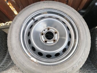 Volvo 5x108 195/60R15 zimní - 3