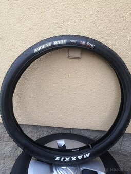 Pláště Maxxis 27,5 x 2,36 TR - 3