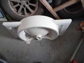 Umyvadlo ROCA - 3