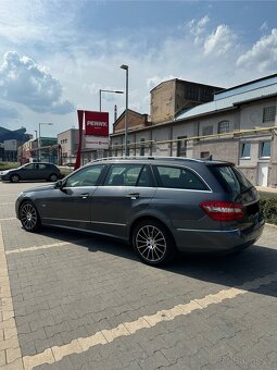 Prodám Mercedes-Benz E 220 CDI W212 AVANTGARDE BLUEEFFICIENC - 3