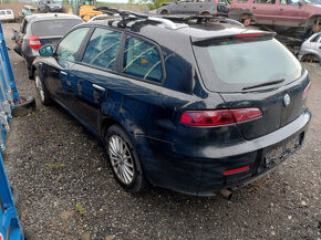 ALFA ROMEO 159 2006 1,9JTD motor KO, DILY z auta - 3