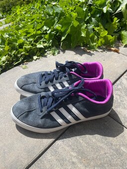 Dívčí tenisky ADIDAS vel 39 1/2 - 3