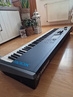 Yamaha MODX 8 - snížená cena - 3