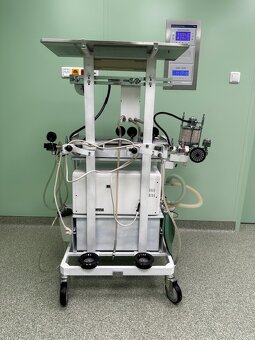ANESTEZIOLOGICKÝ PŘÍSTROJ - 3