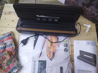 NOVÁ vakuovačka na potraviny Lauben Vacuum Sealer VS01 - 3