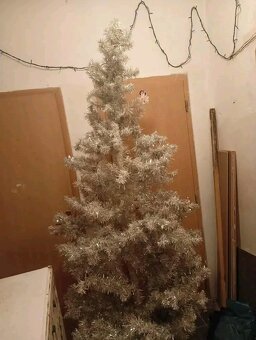 vánoční stromeček umělý 210 cm používaný dobrý stav - 3