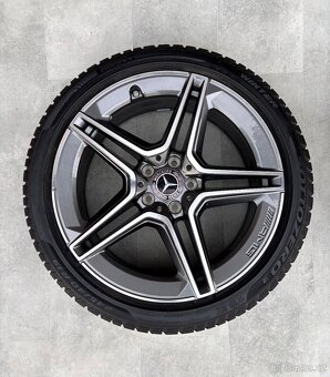 Zimní Mercedes Cls R19 5x112 C257 8J ET33 Pirelli - 3