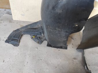 Prodám P plastový podběh Škoda Octavia III facelift - 3