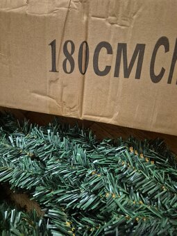 Nový vánoční stromek 180 cm - 3