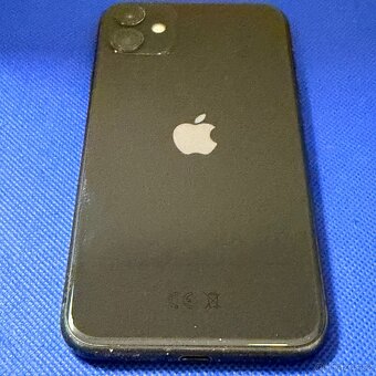 iPhone 11 128GB Black, pěkný stav - 3
