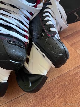 Brusle chlapecké Bauer vel.33,5 - 3