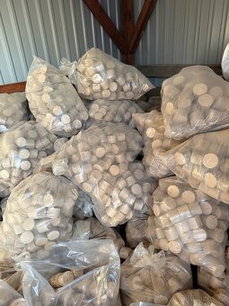 Dubové brikety - pytle 25 kg - 3