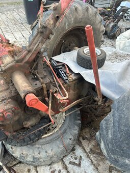 Prodám zadek bez hydrauliky zetor super 35 - 3