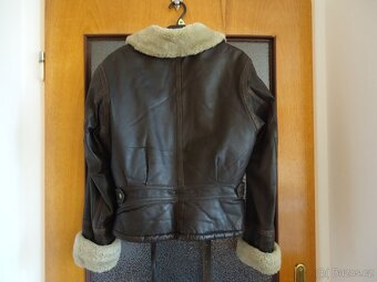 Bunda koženková dámská hnědá, velikost S-M - 3