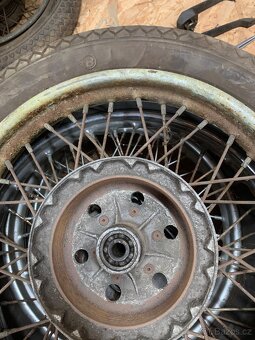 1. Kolo Jawa/čz 3,25 16 - 3