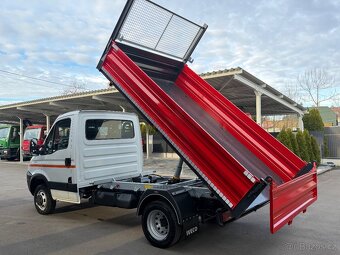 Iveco Daily 35C18 třístranný sklápěč - 3