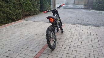 Surron Light Bee X naj. pouze 2500km - 3