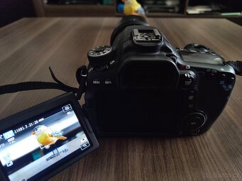 Canon EOS 70D + Tamron 16-300 mm - 3