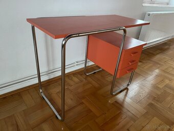 Chromovaný stůl - 3