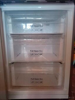 Lednice s mrazákem Samsung - 3