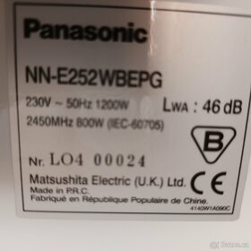 Mikrovlnná trouba PANASONIC - 3