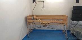 Zdravotní elektrická polohovací postel - 3