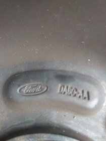 Ford Fiesta plechove disky R14 5x108 - 3
