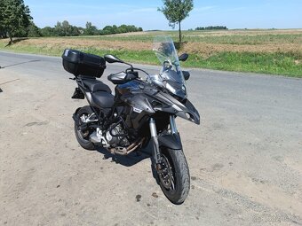 Benelli 502 trávili - 3