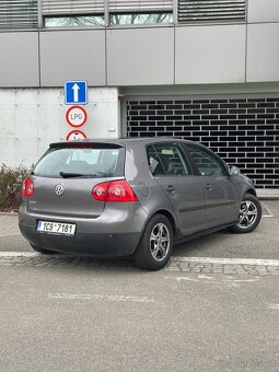 Volkswagen Golf V 1.4 Benzin - 3