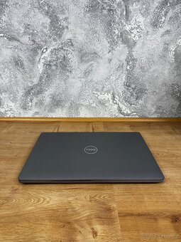 Repasovaný Dell Latitude 5511 – i7, 32GB RAM, 1TB SSD - 3