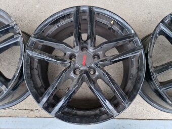 Alu kola 5x112, 8Jx18 ET38 - 3