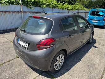 PEUGEOT 208 1,2 61KW,ROK 11/2019,NAJ 172TKM,KLIMA,DOHODA - 3