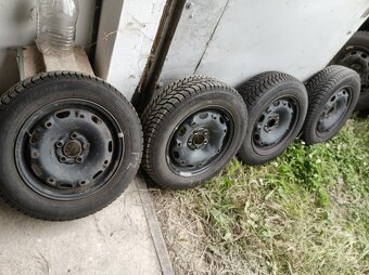 Zimní pneu s disky 165/70 r 14 z fabia 1 - 3