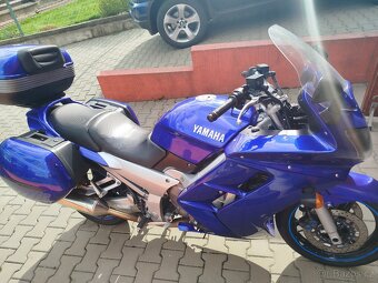 Yamaha FJR 1300 - 3