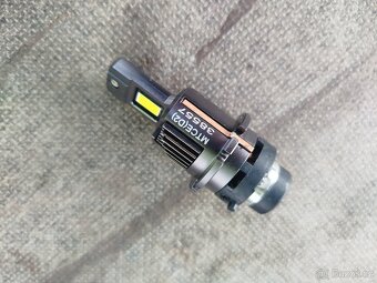LED xenon výbojky D2S - 3