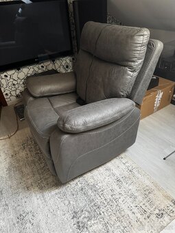 Polohovací křeslo - 3