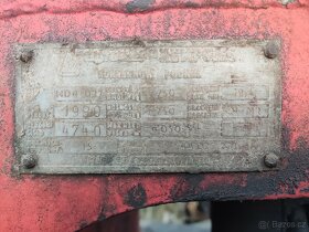 Nakladač UNHZ 750 - 3