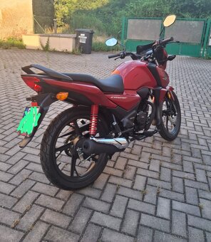 Honda CBF125 2024 - 3