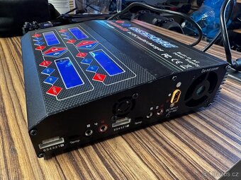 4 kanálový modelářský nabíječ - 3