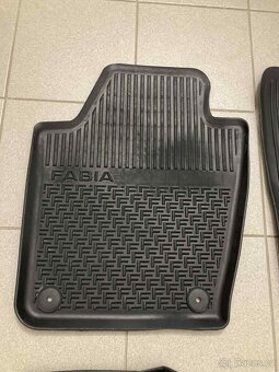 Gumové koberce do interieru - Škoda Fabia - 3