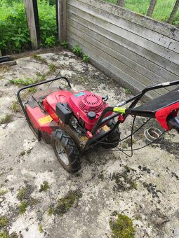 Prodám sekačku VARI F-530 - 3