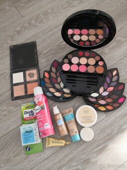 Kosmetika cena za vše - 3