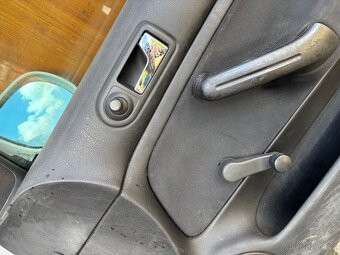 Golf 4 Pravé přední dveře - 3